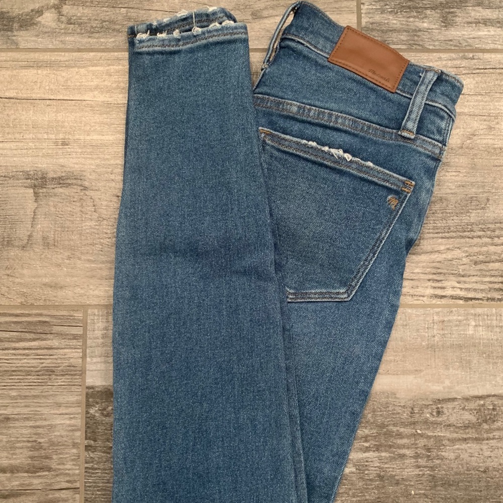 Madewell 9” Mid-rise skinny jeans in Pearson wash